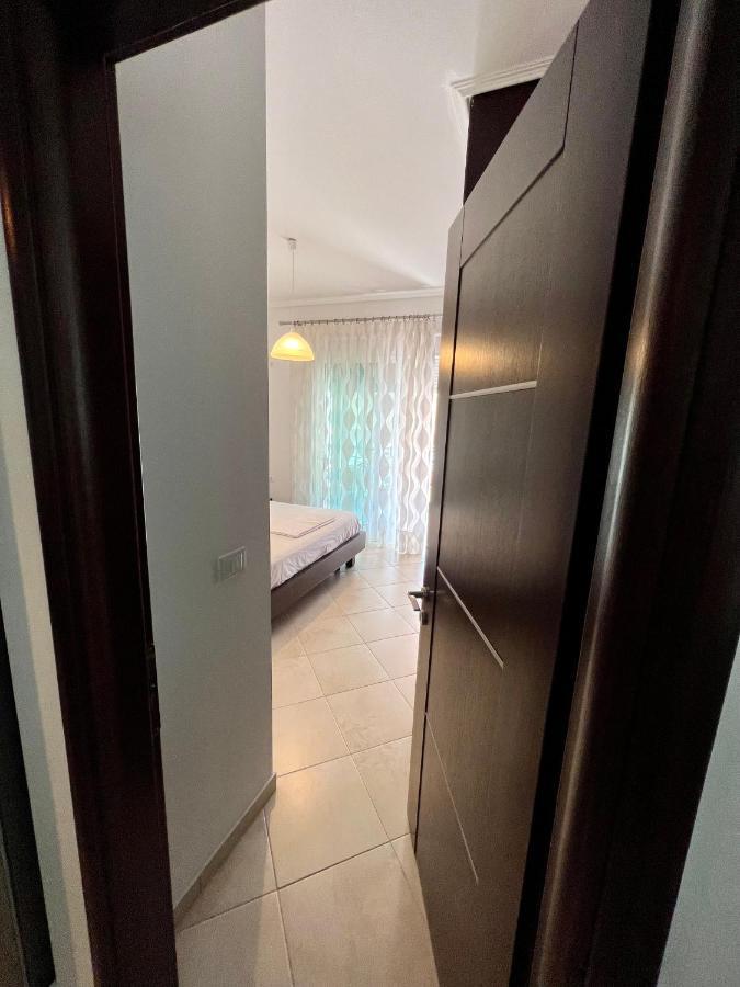 Sunshine Apartment Саранда Экстерьер фото